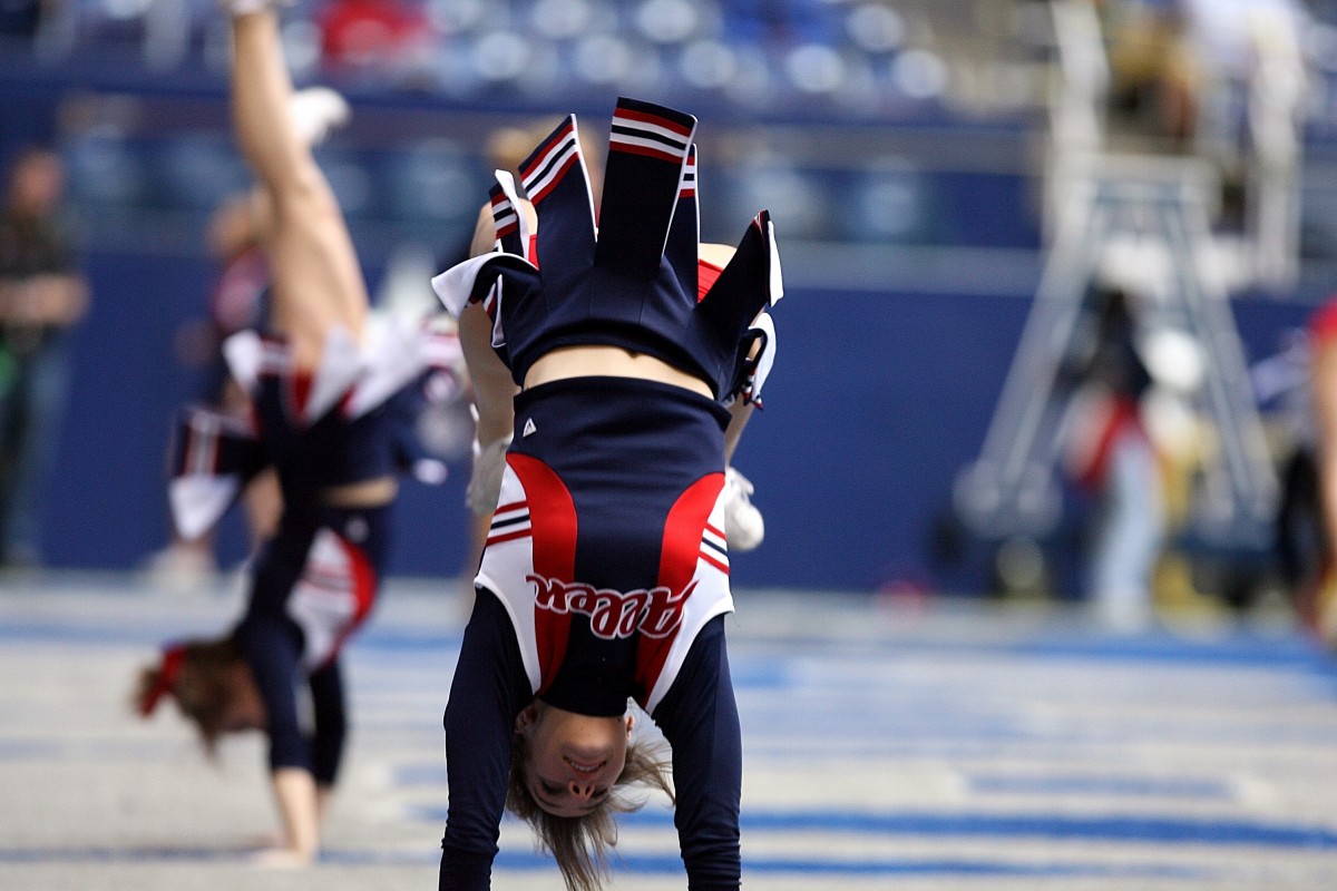 [Image: hot-texas-tech-cheerleaders-630x350.jpg]