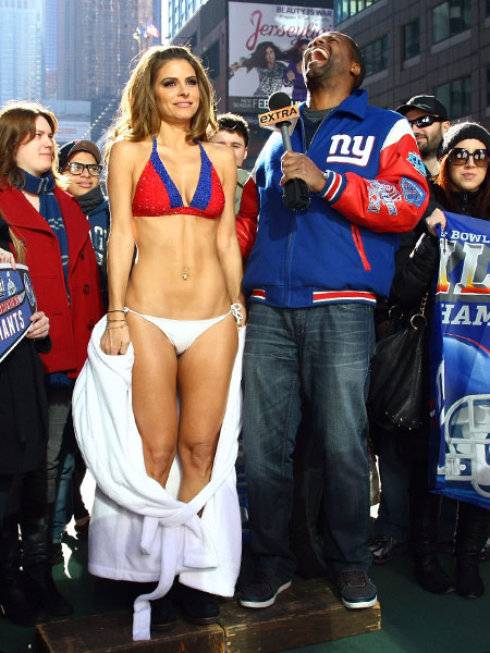 Maria Menounos Blowjob - Maria Menounos Pays Off Her Super Bowl Bikini Bet!