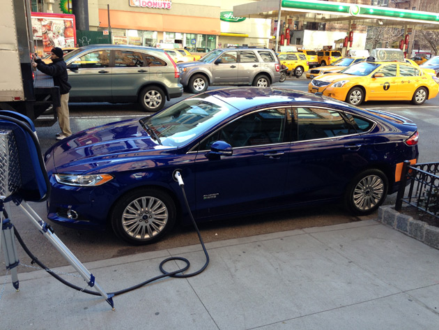 Ford-Fusion-Energi