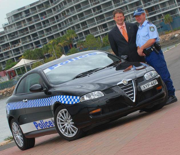 Australia-Alfa-Romeo-GT-Police-Car