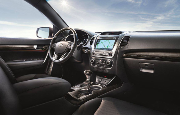 2014-Kia-Sorento-4