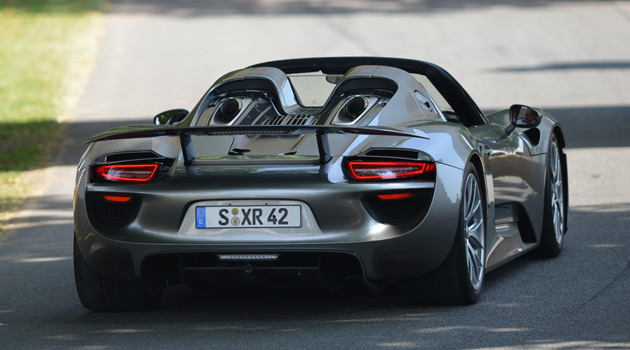 Porsche-918-Spyder-2