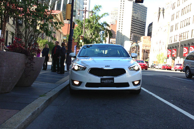 2014 Kia Cadenza at Sbraga