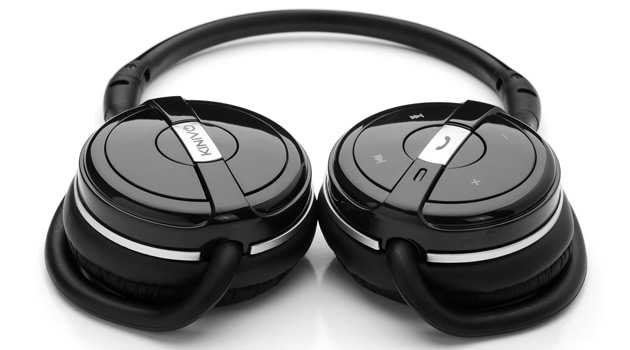 BTH240-Headphones