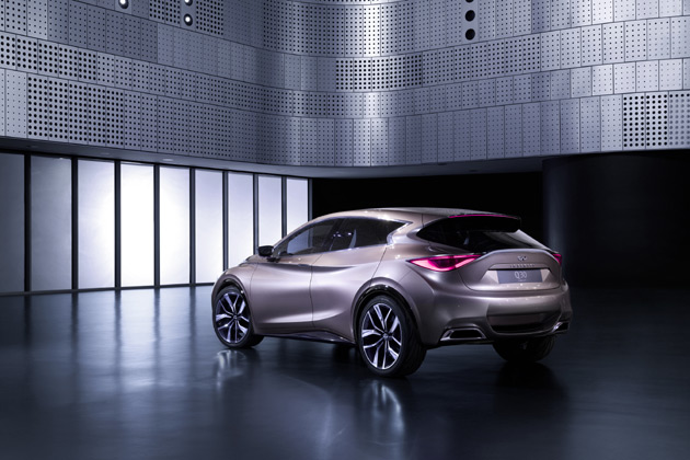 Infiniti-Q30-Concept-3