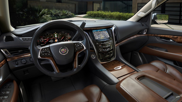 2015-Cadillac-Escalade-04