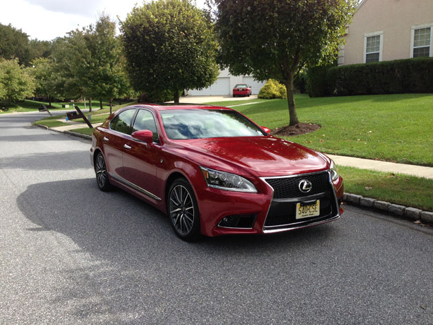 2013-Lexus-LS460-FSPORT-1