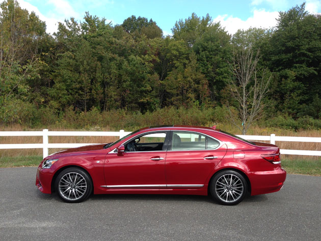 2013-Lexus-LS460-FSPORT-3