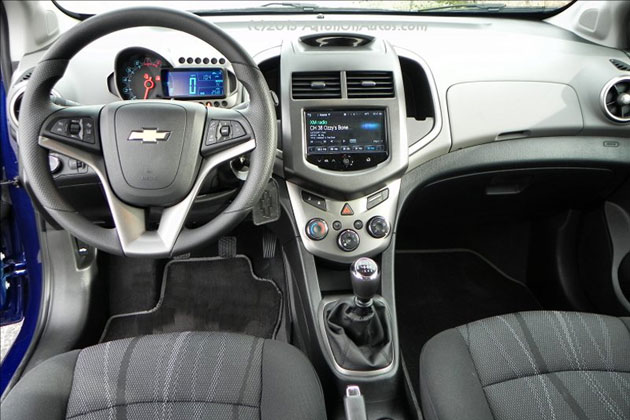 2014-Chevrolet-Sonic-5