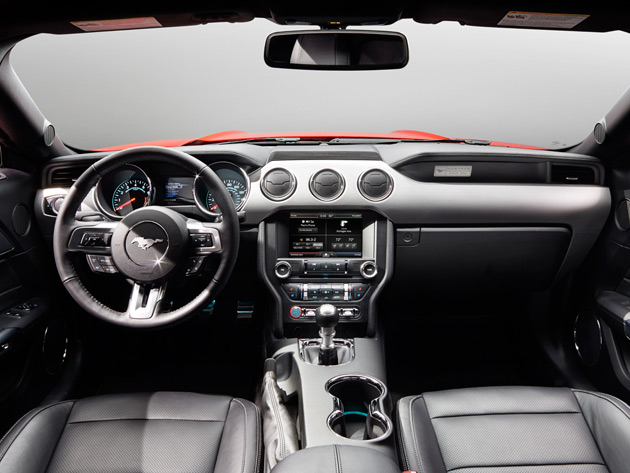 2015-Ford-Mustang-Interior