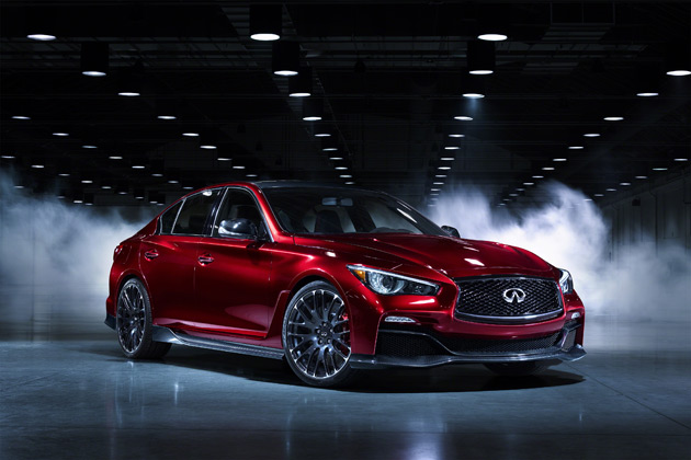 Infiniti_Q50_Eau_Rouge_1