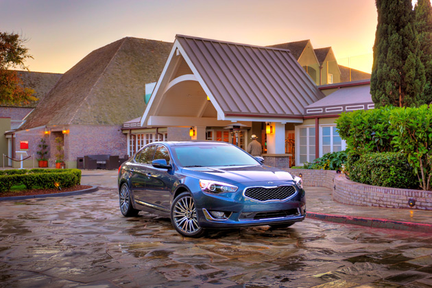 2014-Kia-Cadenza-1