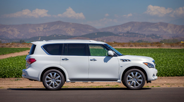 2014_Infiniti_QX80_3