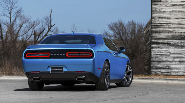 2015-Dodge-Challenger-3