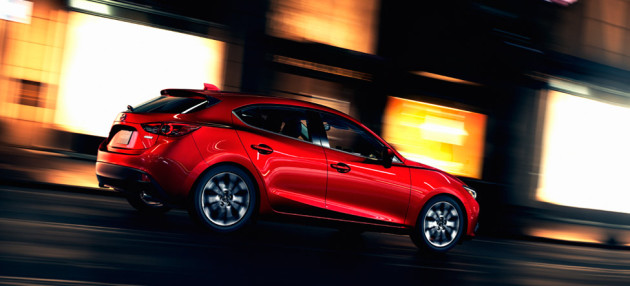 2014-Mazda3-Hatch-3