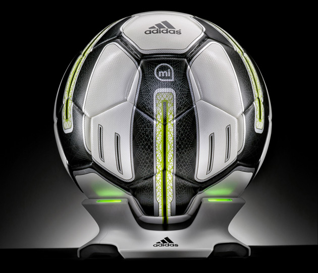 adidas miCoach Smart Ball