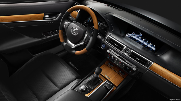 2014-Lexus-GS450h-6