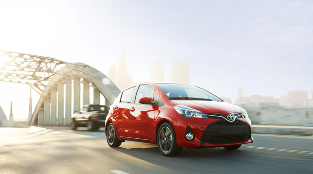 2015_Toyota_Yaris_1