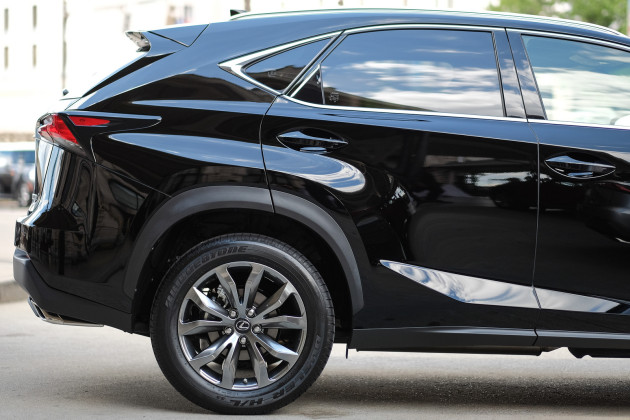 2015-Lexus-NX-4