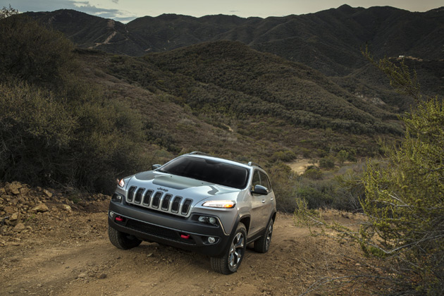 Jeep-Cherokee-Trailhawk-1