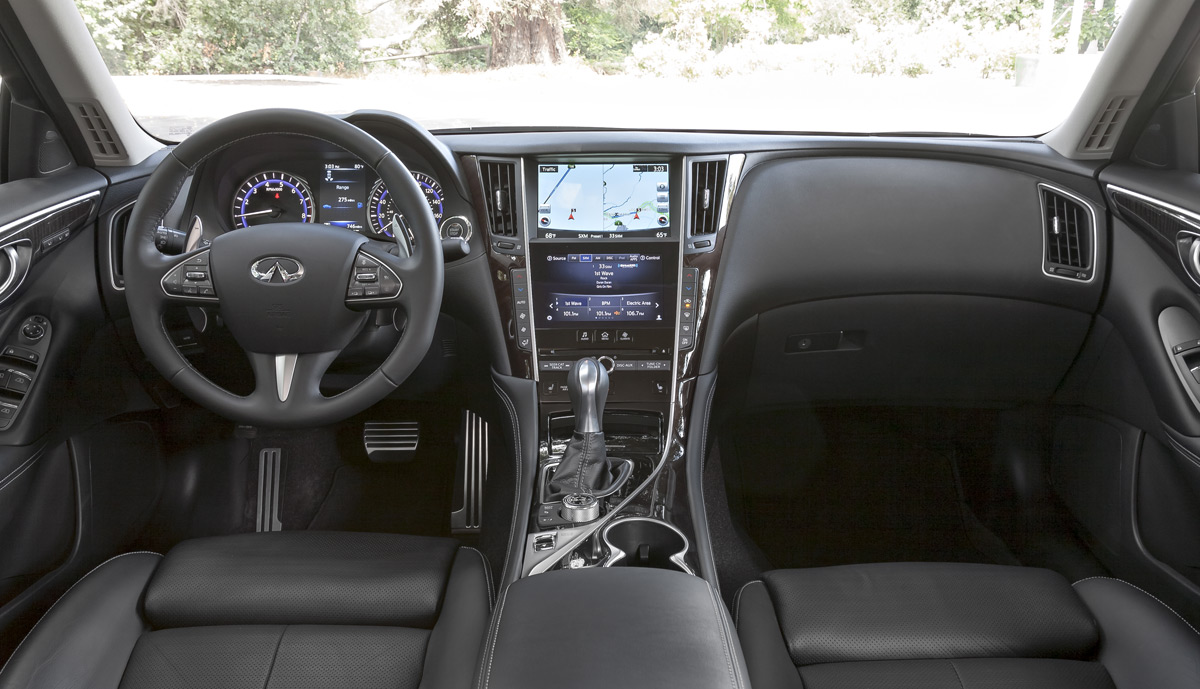 2014 Infiniti Q50S Hybrid interior