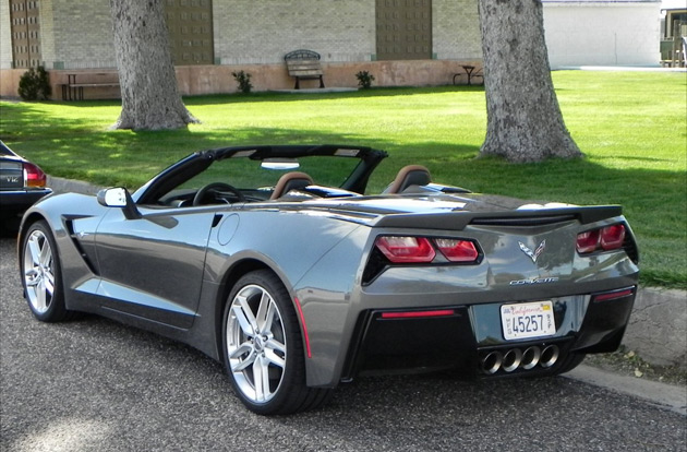 2015-Corvette-Stingray-Convertible2