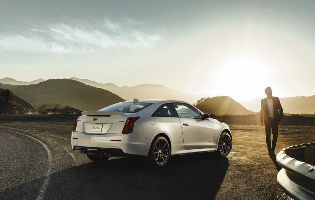 2016-Cadillac-ATS-V-Coupe-2