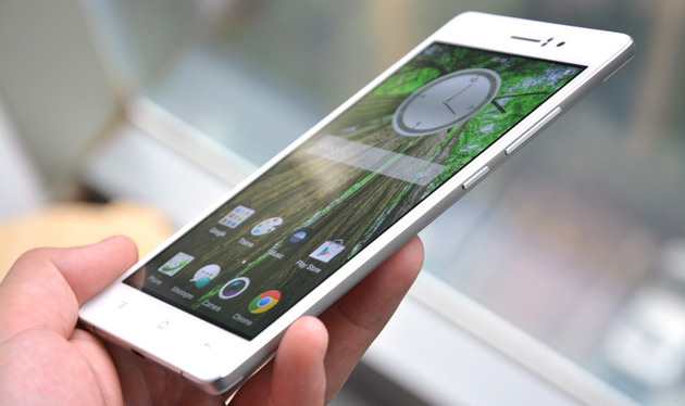 OPPO R5 - thin profile