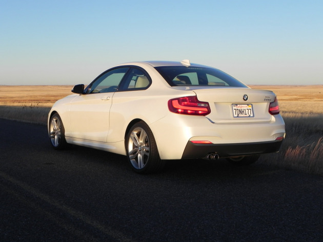 2014-BMW-228i-2