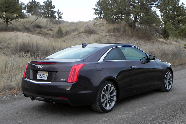 2015-Cadillac-ATS-Coupe-2