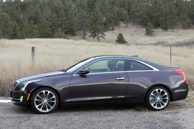 2015-Cadillac-ATS-Coupe-3