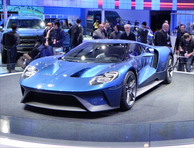 Ford GT - frontqtr - 1