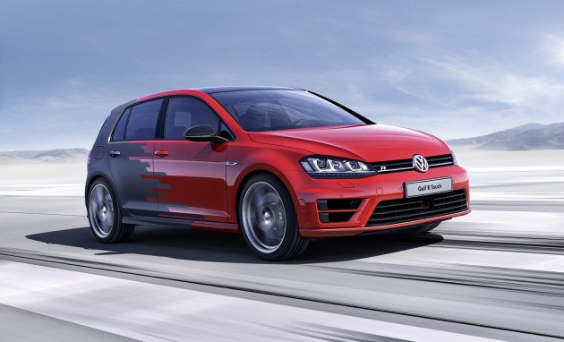 Volkswagen-Golf-R-Touch-1