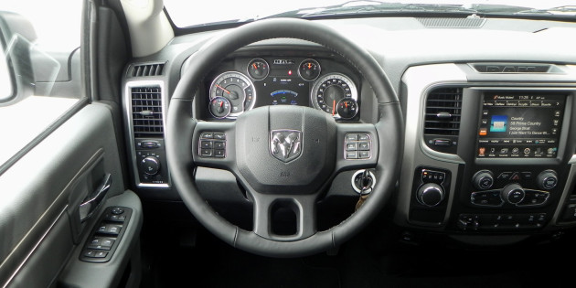2015-Ram-1500-EcoDiesel-4