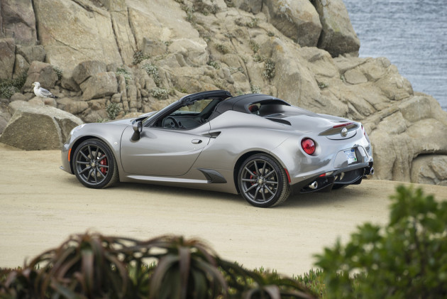 Alfa-Romeo-4C-Spider-2