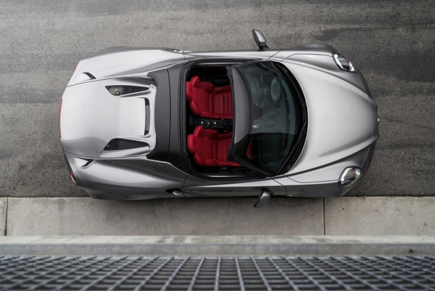 Alfa-Romeo-4C-Spider-3