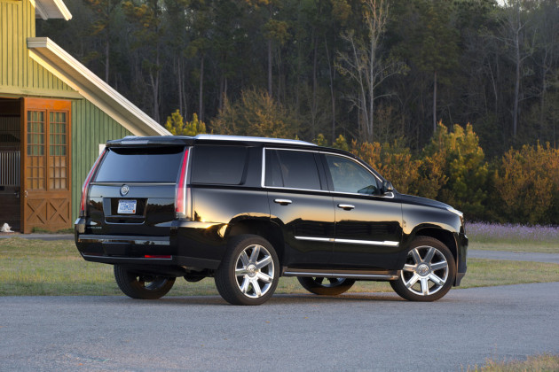 2015-Cadillac-Escalade-2