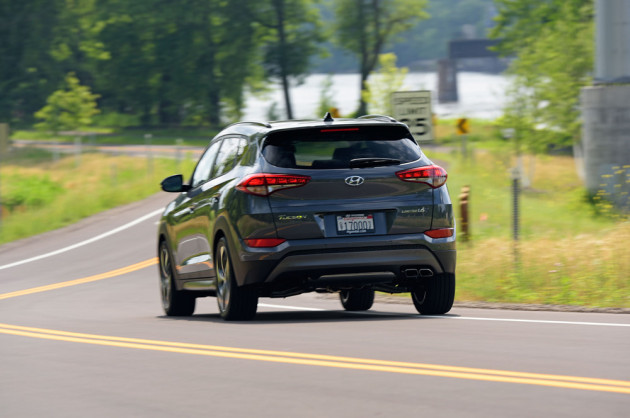 2016-Hyundai-Tucson-2