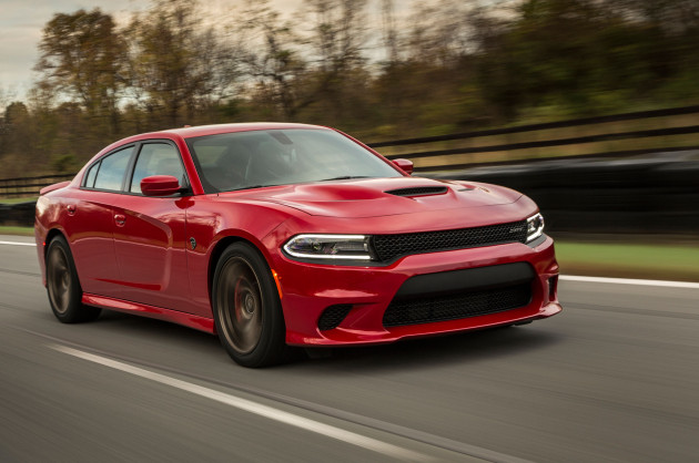 2015-Dodge-Charger-SRT-Hellcat-1