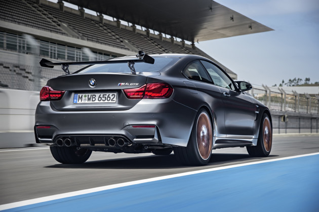 2016-BMW-M4-GTS-2