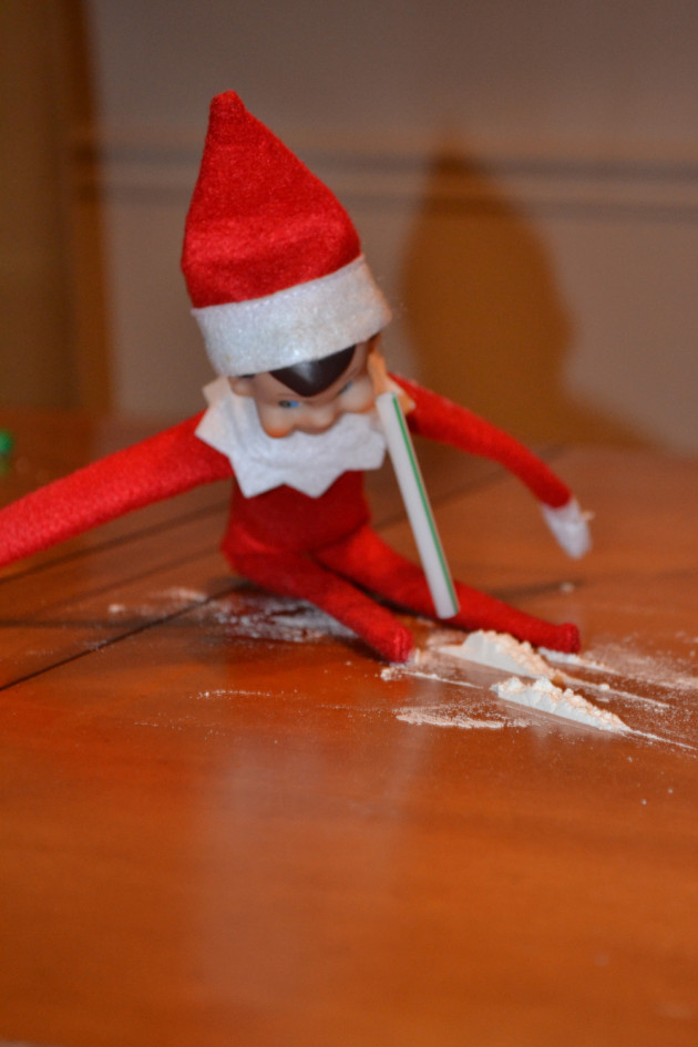 20 Hilarious Photos Of The Elf On The Shelf Being Very Naughty