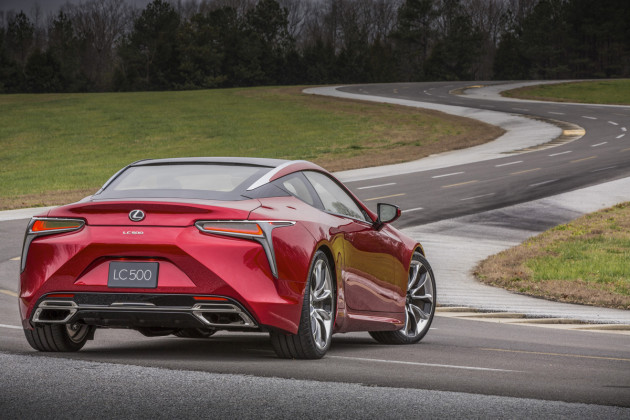 2017-Lexus-LC-500_6