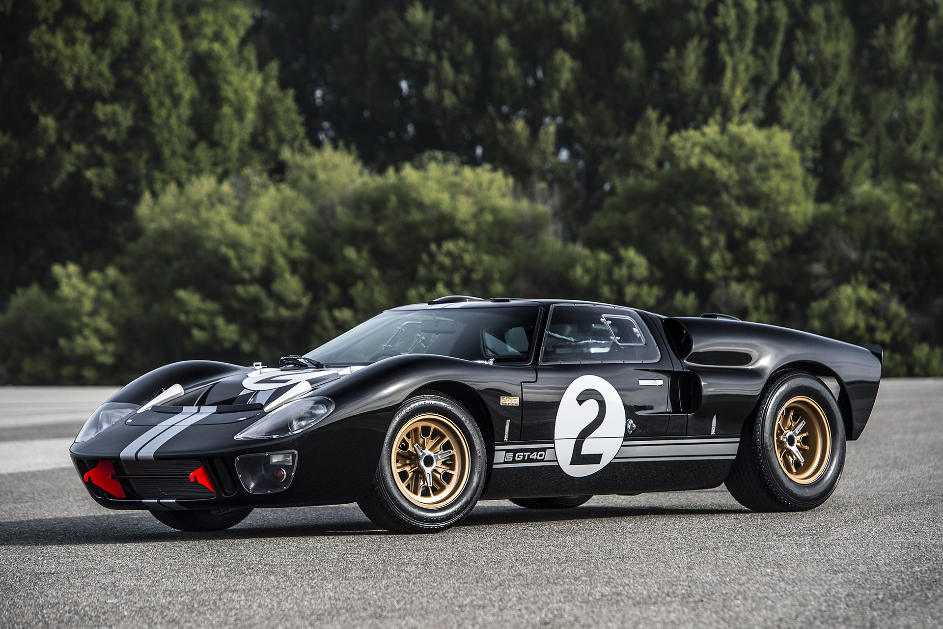 Superformance's 50th Anniversary GT40 To Debut At BarrettJackson