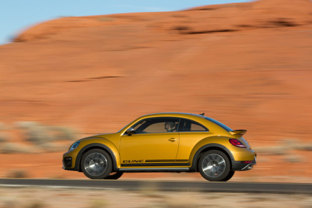 2016-VW-Beetle-Dune-3