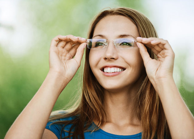 remove-scratches-glasses-4