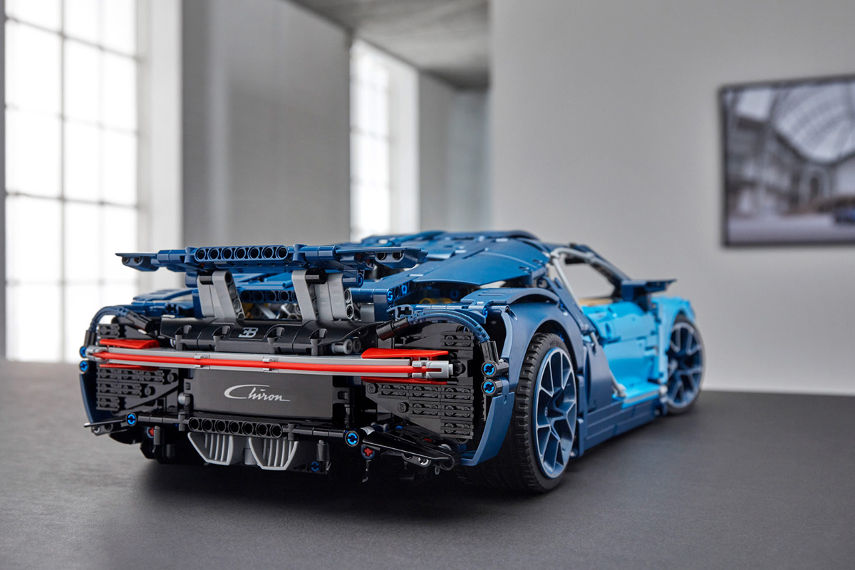 LEGO Bugatti Chiron set