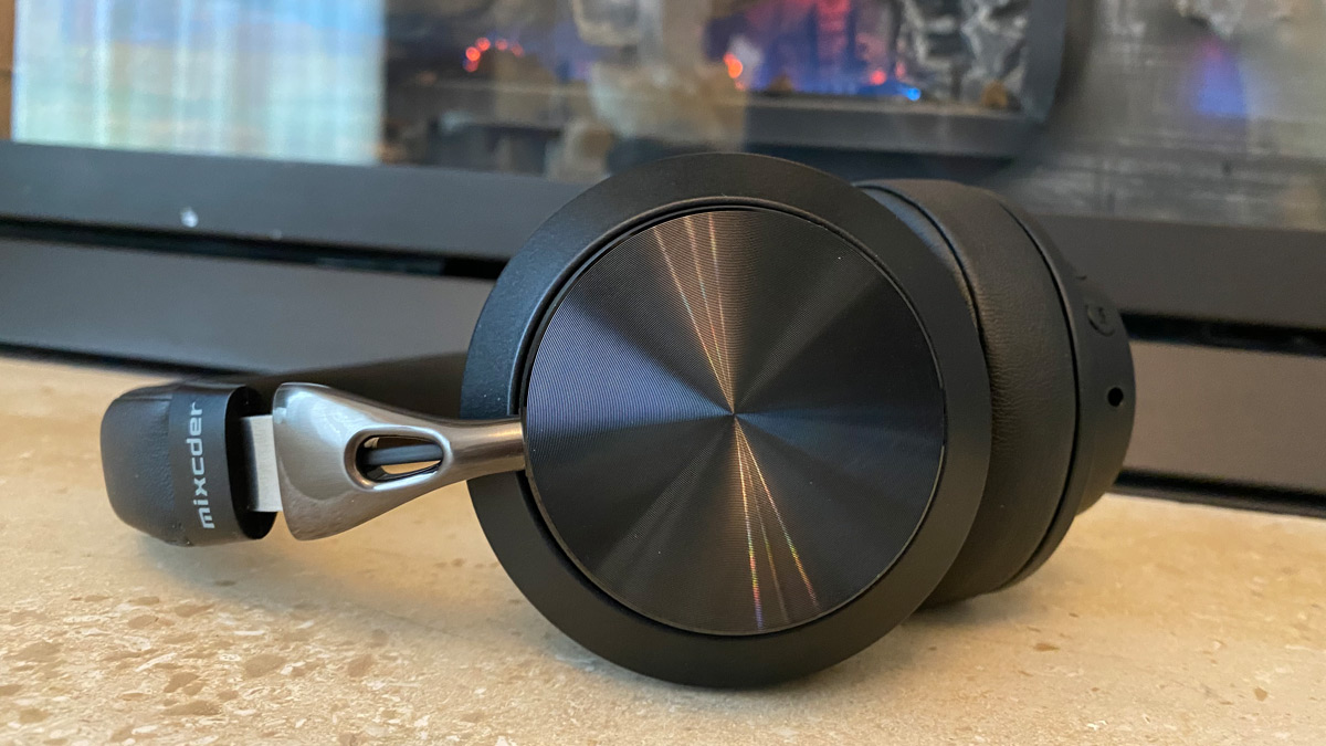 Mixcder E10 Active Noise Cancelling Bluetooth Headphones Review