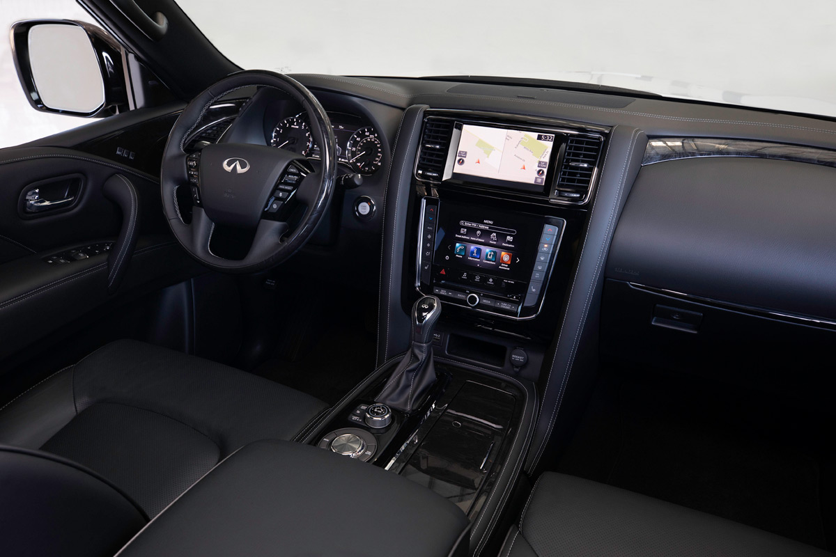 2020 Infiniti QX80 interior