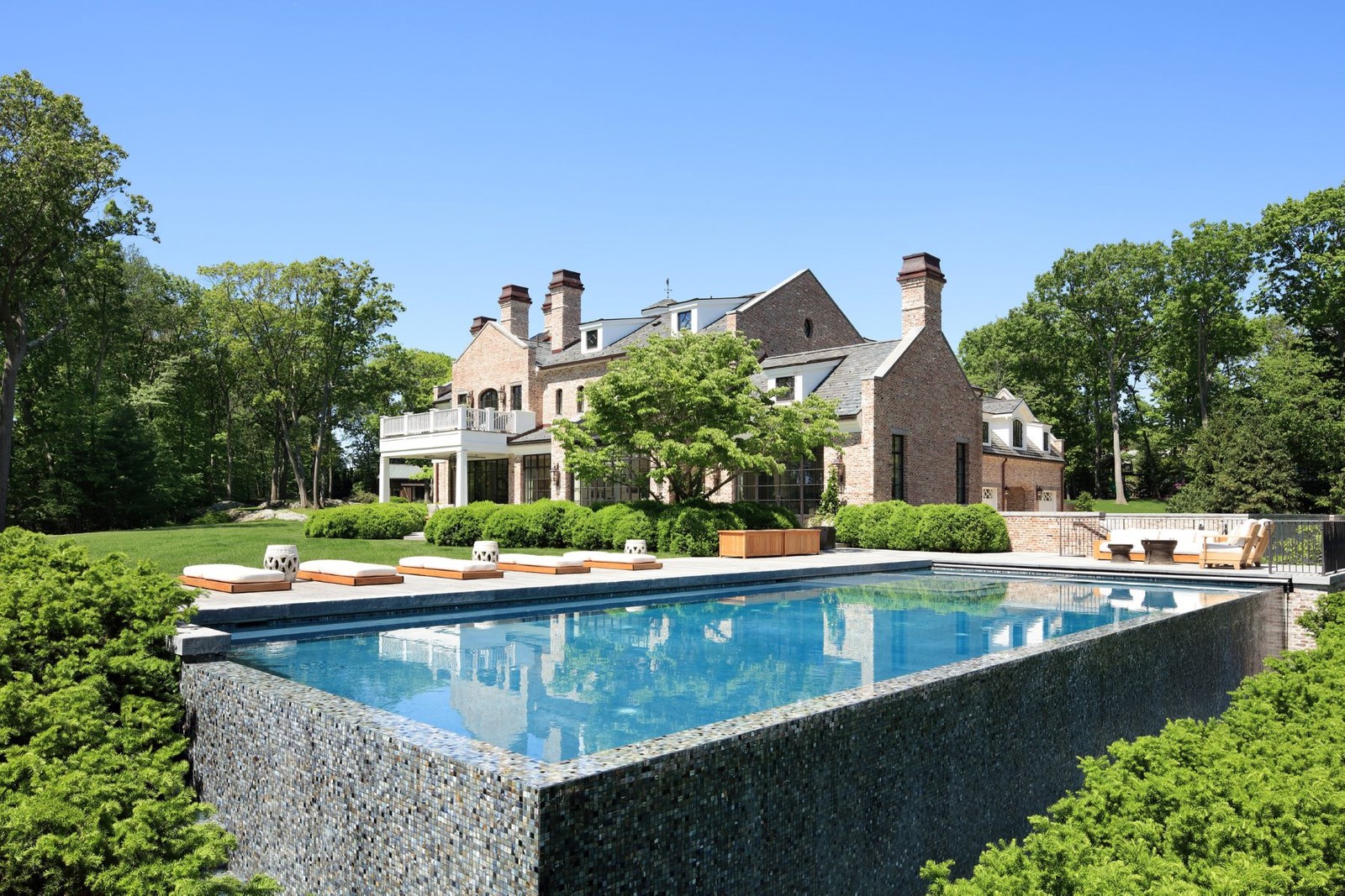 Tom Brady's Brookline, Massachusetts mansion is for sale