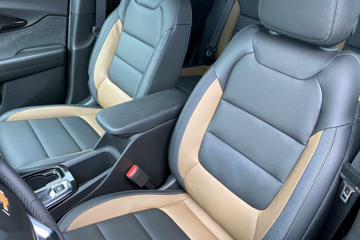 2021 Chevrolet Trailblazer ACTIV AWD seats
